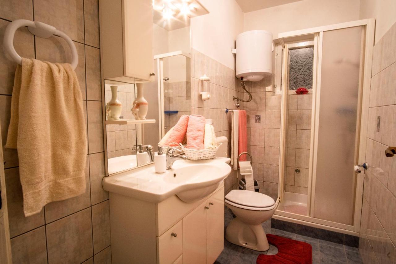 House Nada Apartman Muntic Ngoại thất bức ảnh