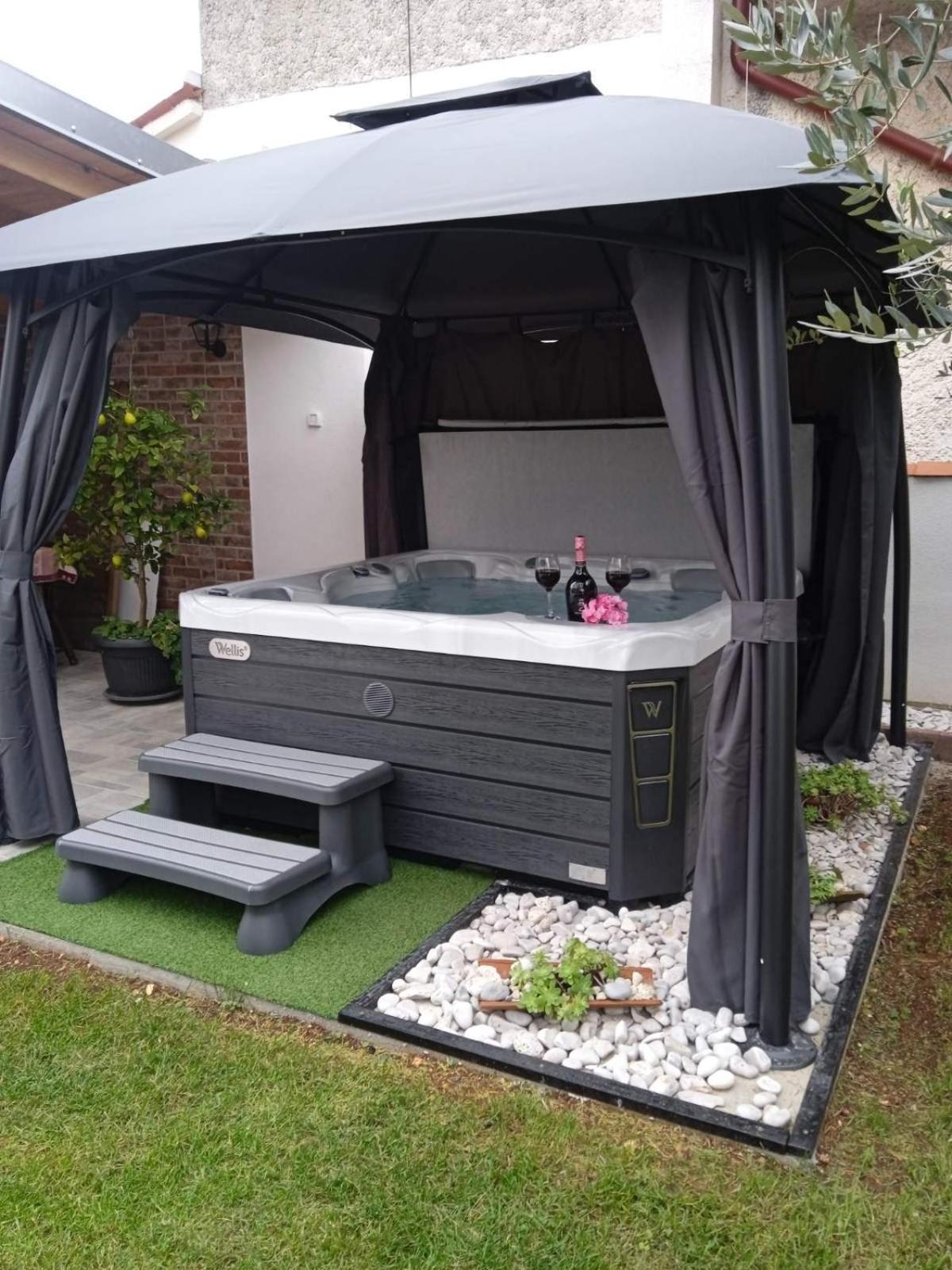 House Nada Apartman Muntic Ngoại thất bức ảnh